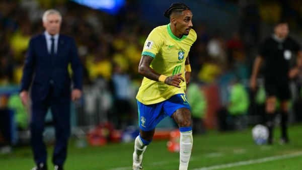 بين إراحة نجوم مدريد وإجهاد نجم برشلونة..تساؤلات حول اختيارات مدرب البرازيل