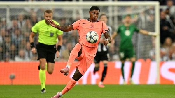 شيرر ينتقد راشفورد: "لا يمكنك فعل ذلك في برشلونة"