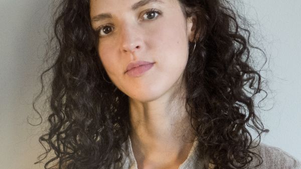 عودة سلسلة "قلم" الأدبية في جامعة جورجتاون في قطر: حوارات عند تقاطع الأدب والشؤون العالمية مع الروائية إيزابيلا حمّاد