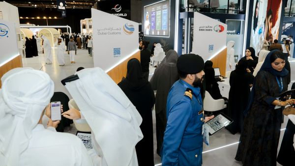 Dubai Customs joins Ru’ya 2025, highlights Masar 33 program