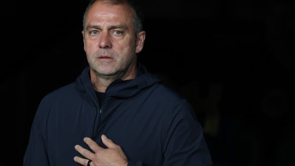 دفاع برشلونة يثير القلق مجددًا.. أسوأ أرقامه منذ حقبة كومان (Photo by LLUIS GENE / AFP) دفاع برشلونة يثير القلق مجددًا.. أسوأ أرقامه منذ حقبة كومان