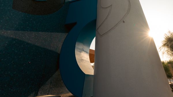 مؤسسة قطر تفتتح متحفًا جديدًا يحتفي بمسيرة الفنان مقبول فدا حسين