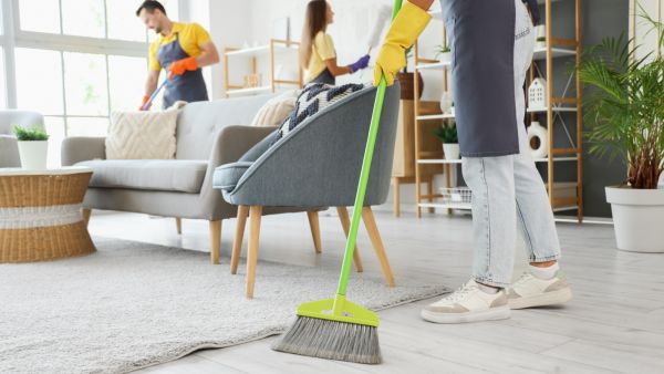 تفسير رؤية تنظيف البيت في المنام للعزباء