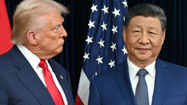 Trump touts “very good” call with Xi as U.S.-china ties stabilize after Busan summit