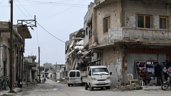 Syria's Homs imposes curfew after brutal killing sparks sectarian tension
