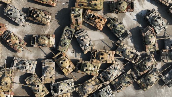 Mission turns Chaos: Israeli forces trapped, 13 Syrians killed near Damascus