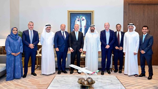 HSBC backs Emirates’ new A350 fleet through innovative JOLCO financing