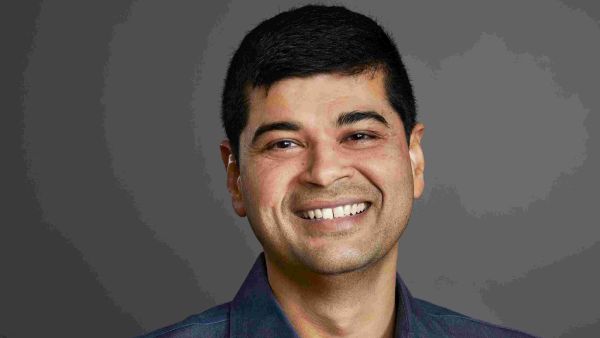 التحول الاستراتيجي: كيف تخلصت "فورد" و"بنك الإمارات دبي الوطني" من التعقيدات المكلفة في بيئة المحاكاة الافتراضية؟