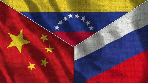 هل تساعد روسيا والصين فنزويلا في أزمتها؟