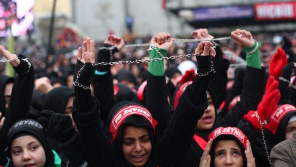 الشيعي وينو كسرنا عينو