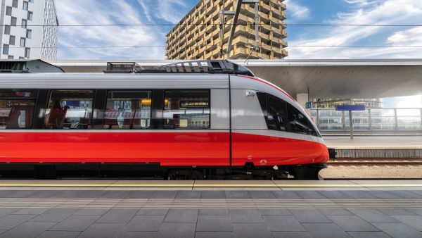 مصر تطلق أحد أكبر مشاريع البنية التحتية في العالم