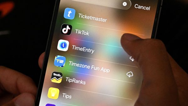 Australia enacts world’s first under-16 social media ban 