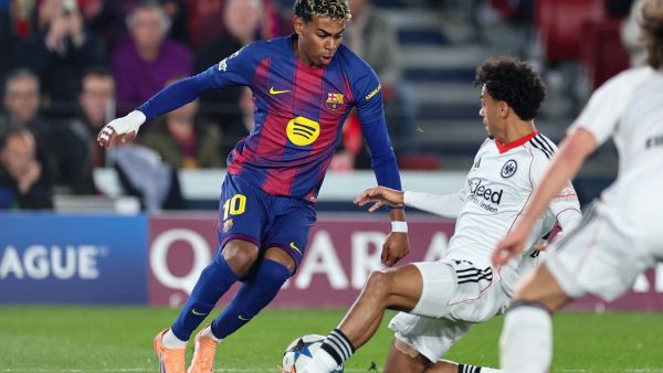 يامال يغيب عن برشلونة في مواجهة سلافيا براغ