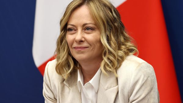 ضغوط يمينية على حكومة إيطاليا بشأن احتياطيات الذهب