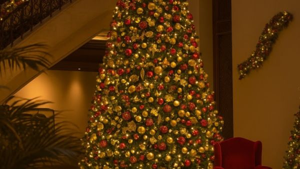Mövenpick Hotel Bur Dubai - December Festive Listings