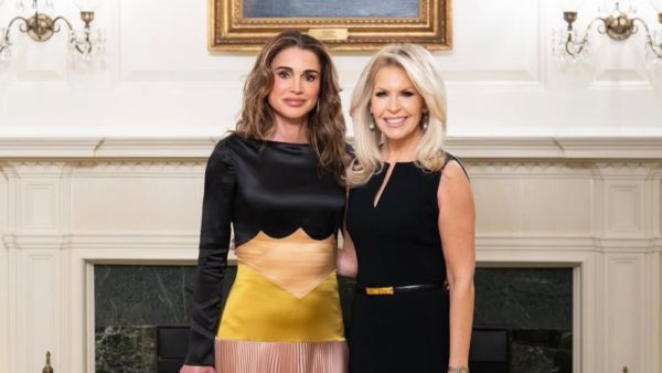 الملكة رانيا تخطف الأنظار في العرض الخاص لفيلم ميلانيا