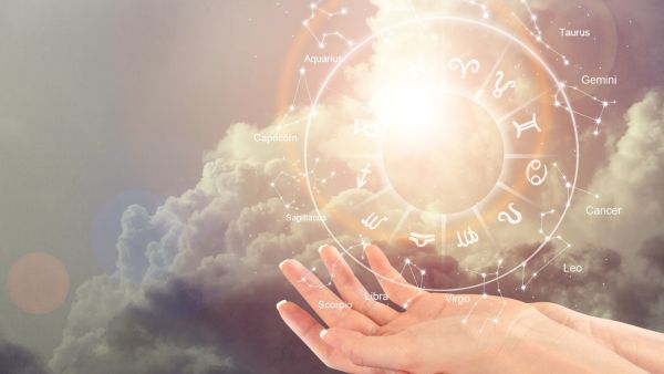 حظك الأسبوع الثاني من يناير 2026 في الحب والعمل والصحة