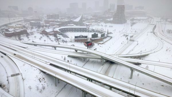 13 killed and over one million homes lose power as winter storm cripples the United States 
