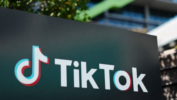 TikTok uninstalls jump 150% in US following Larry Ellison takeover 