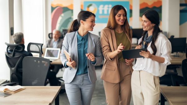 كيف تستغلين شهر نوفمبر 2026 لتصبحي النسخة الأفضل منكِ؟