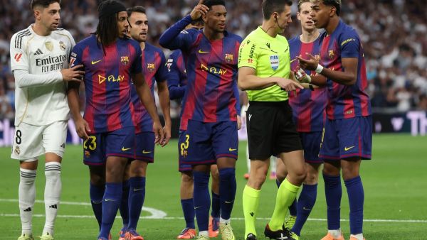 رقم لافت في تعيينات حكم مباراة جيرونا وبرشلونة يثير الجدل