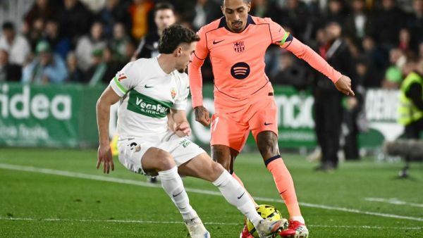 ارتياح في برشلونة بعد خروج رافينيا وكوندي دون إصابة