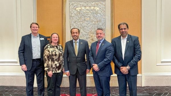 أحمد بن شعفار يطّلع على آخر مستجدات اتفاقيات "إمباور" مع ASHRAE لإصدار دليل معياري عالمي ولتطوير الجيل الثالث من محطات تبريد المناطق