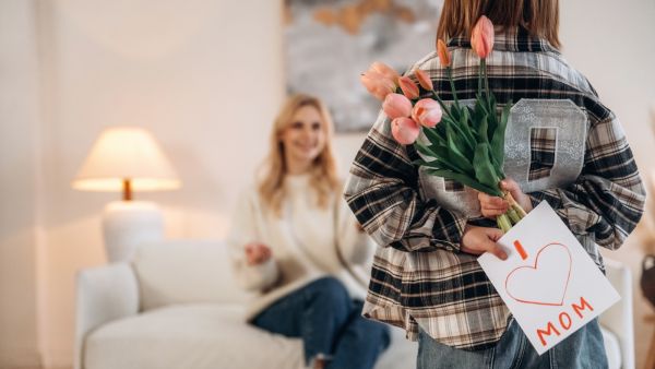 هدايا بسيطة بلمسة سحرية لأمك في عيد الفطر