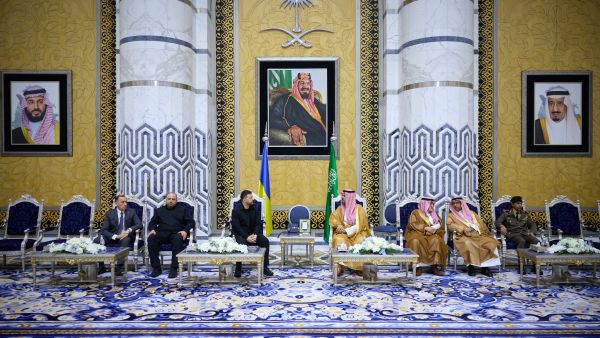 Zelenskyy in Saudi Arabia to deepen GCC defence cooperation 