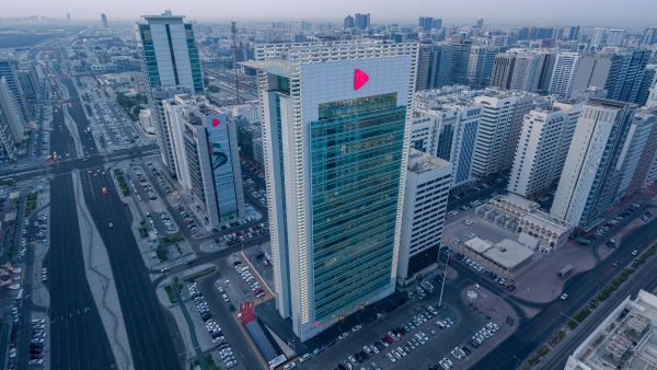 ADCB Confirms Restoration of Retail Mobile Banking Services 