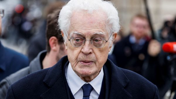 Former French Prime Minister Lionel Jospin 
