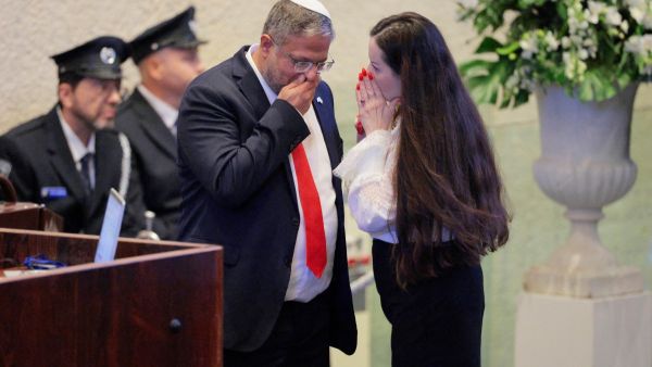 Israel Approves Law Allowing Death Penalty for Palestinian Prisoners