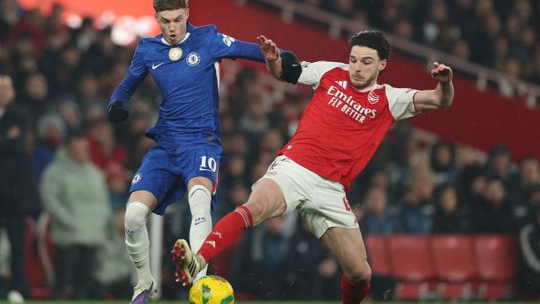 أرسنال يستضيف تشيلسي في اختبار الصدارة
