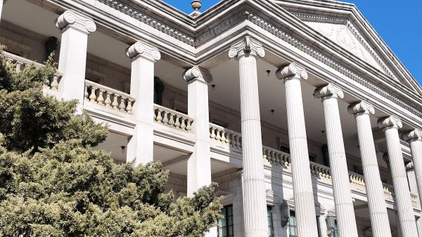  مجتبى خامنئي