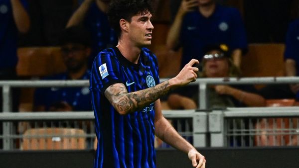 باستوني يحسم موقفه: برشلونة الخيار الوحيد