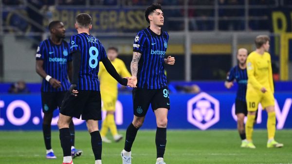 إنتر يمنح الضوء الأخضر لرحيل باستوني