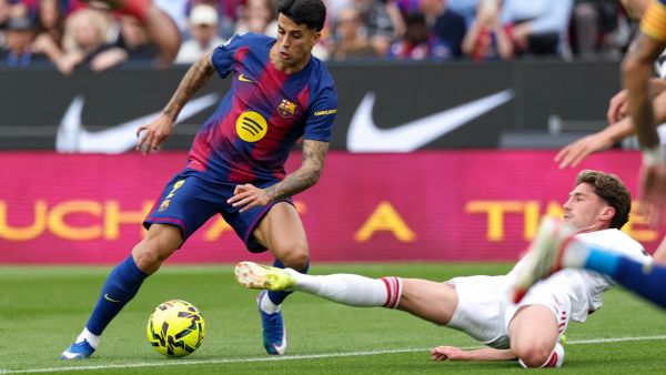 جواو كانسيلو يقترب من إنجاز تاريخي غير مسبوق