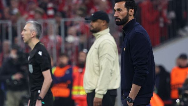 ريال مدريد يبدأ البحث عن مدرب جديد بعد الخروج الأوروبي