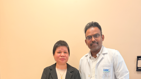 مقيمة فلبينية تبلغ من العمر 48 عاماً تتلقى العلاج من ورم دماغي نادر ومعقد يصيب وريداً دماغياً رئيسياً في مستشفى أستر بالقصيص