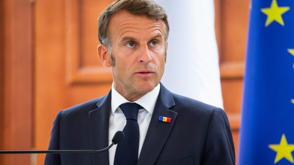 ماكرون: 15 دولة تتحرك لإعادة الملاحة إلى مضيق هرمز بعد وقف إطلاق النار 