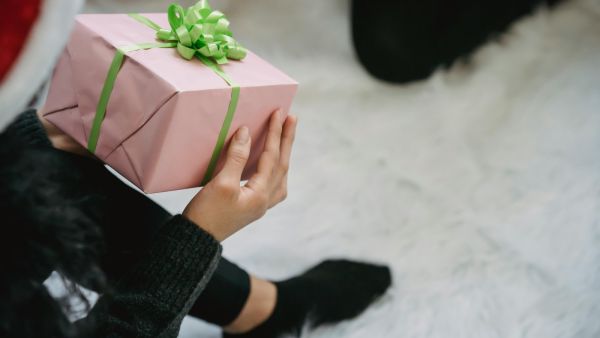 تفسير حلم هدية ملابس داخلية للمتزوجة