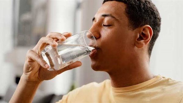 تفسير رؤية شرب الماء في المنام