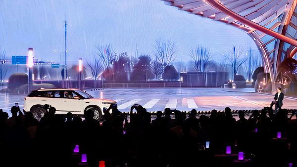 OMODA & JAECOO brings advanced AI-powered driverless parking solution to the UAE
