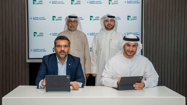 "باركن" و"مجموعة الفطيم" في اتفاقية إطارية لإدارة وتنظيم مواقف المركبات لمدة خمس سنوات عبر وجهات رئيسية في دبي