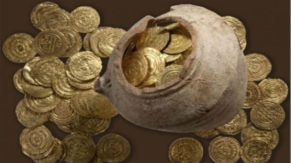 تفسير حلم العثور على ذهب مدفون