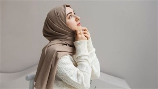 تفسير رؤية الحجاب الملون في المنام
