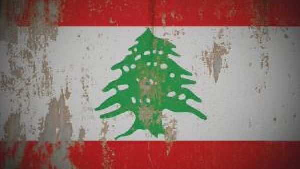 علم لبنان 