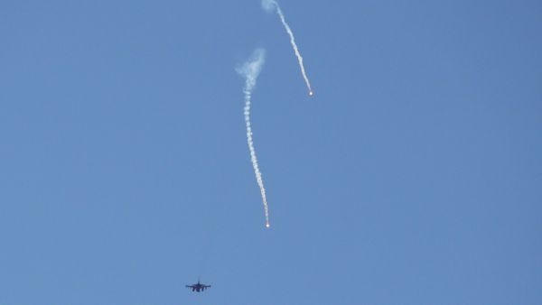Lebanon launches “pilot zones” army deployment Mansour
