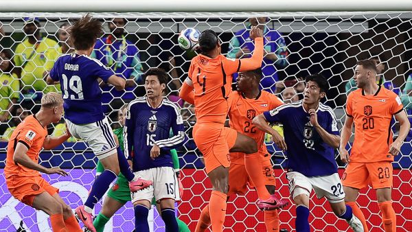 جانب من مباراة هولندا واليابان في كأس العالم 2026