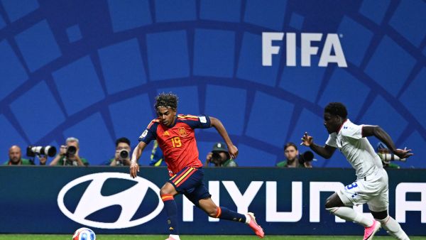 لامين يامال مع منتخب إسبانيا أمام الرأس الأخضر في كأس العالم 2026